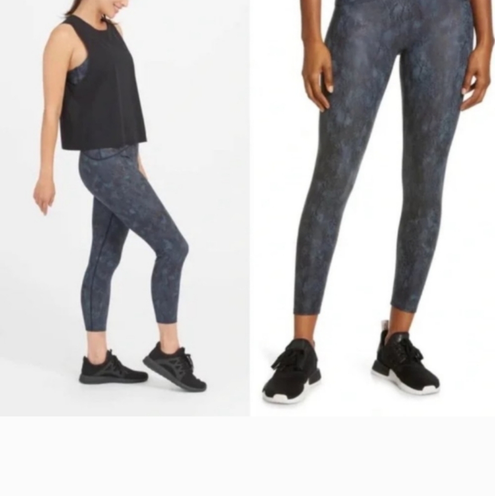 🆕 SPANX Booty Boost Active 7/8 Leggings Navy Reptile, Size M, NWT - Picture 15 of 15